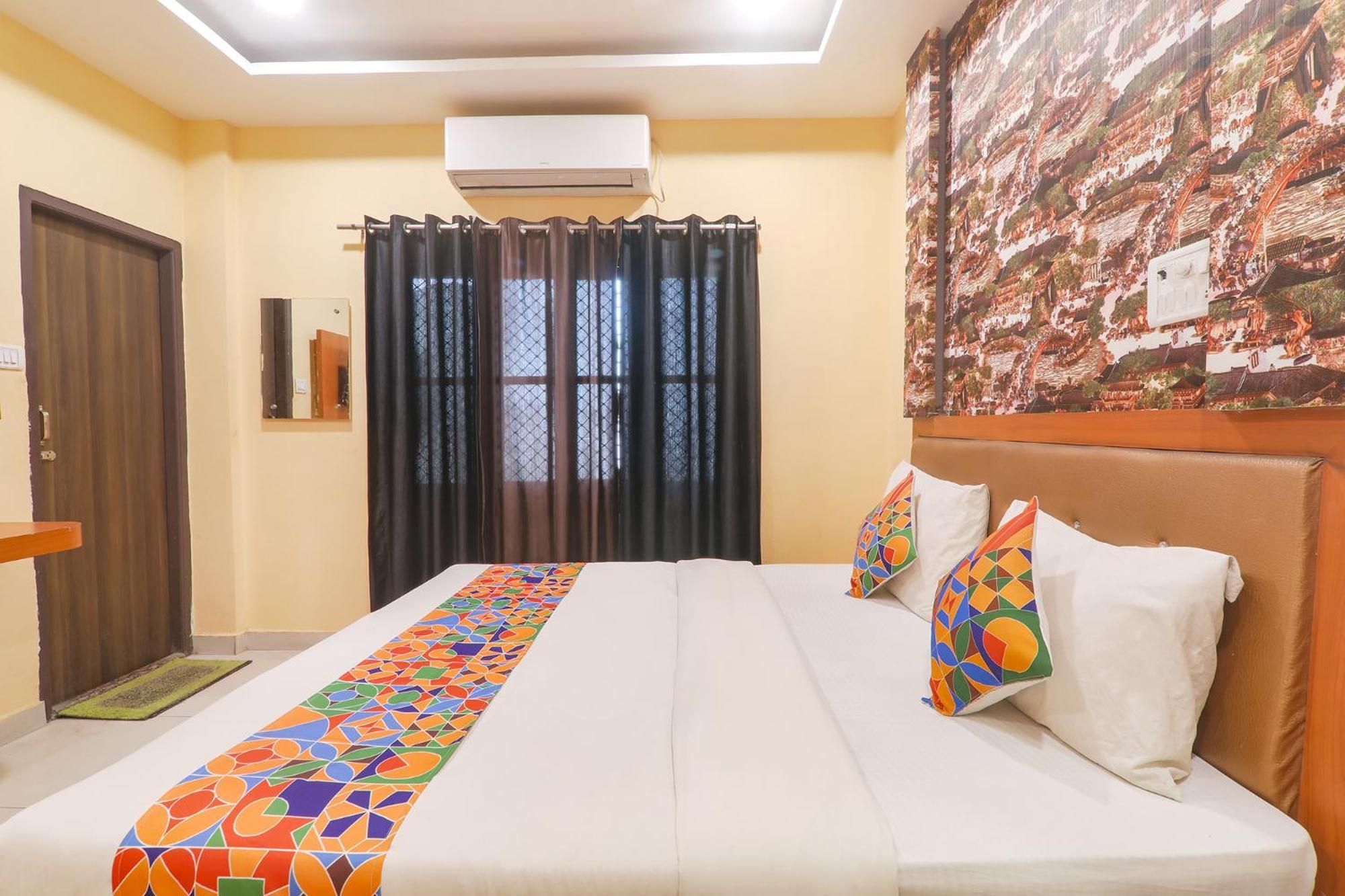 Fabhotel Swarn Banquet Kakarmatha Екстер'єр фото